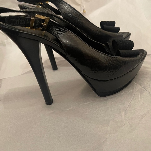 Fendi Logo Platform Peep-Toe Heels 38.5 Leather Bow Details Gold FF Buckle - Picture 16 of 16